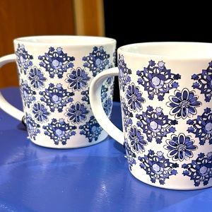 Vera Bradley Ceramic Mug Set of Two
